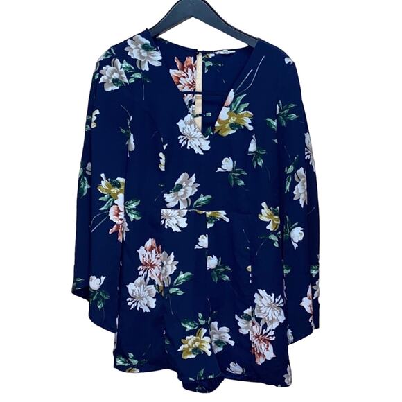 Main Strip Floral Flower Short Romper Large - Picture 1 of 10